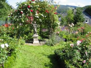 Schaugarten Rosenbogen Heidrich