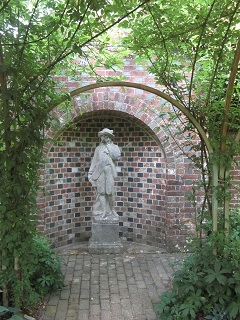 Clinton Lodge Garden