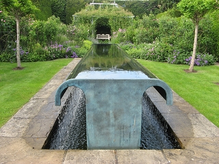 Clinton Lodge Garden