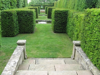 Clinton Lodge Garden